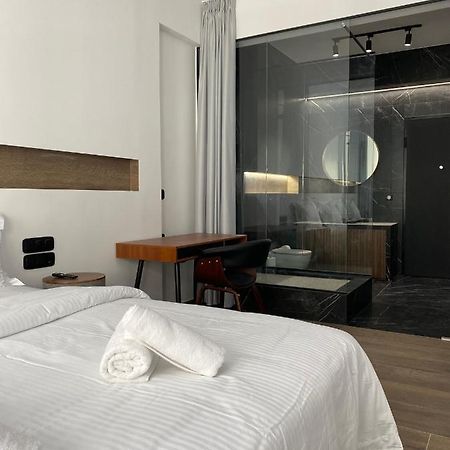 Athens Center Boutique Suites מראה חיצוני תמונה