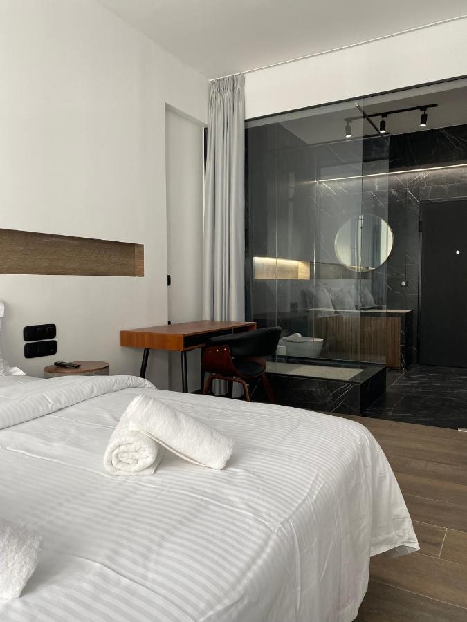 Athens Center Boutique Suites מראה חיצוני תמונה